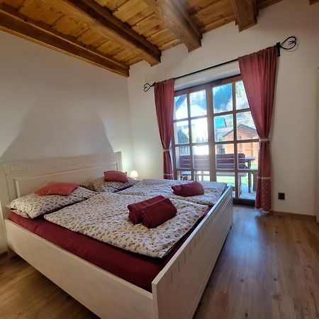 Apartman Jezerne Velké Karlovice エクステリア 写真