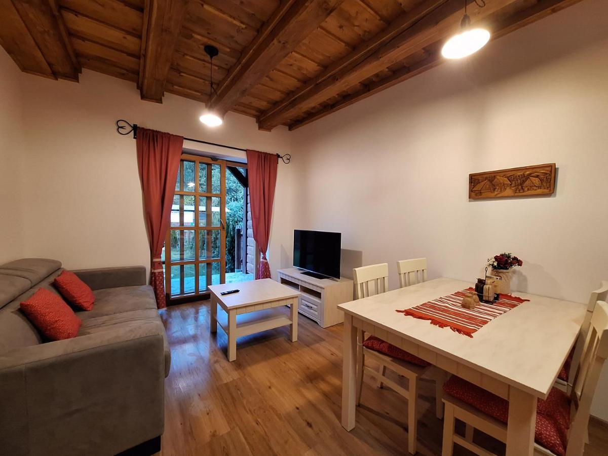 Apartman Jezerne Velké Karlovice エクステリア 写真