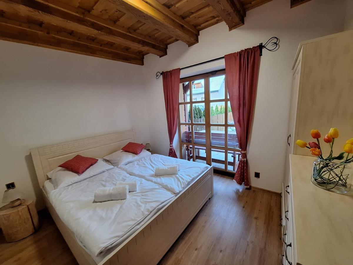 Apartman Jezerne Velké Karlovice エクステリア 写真